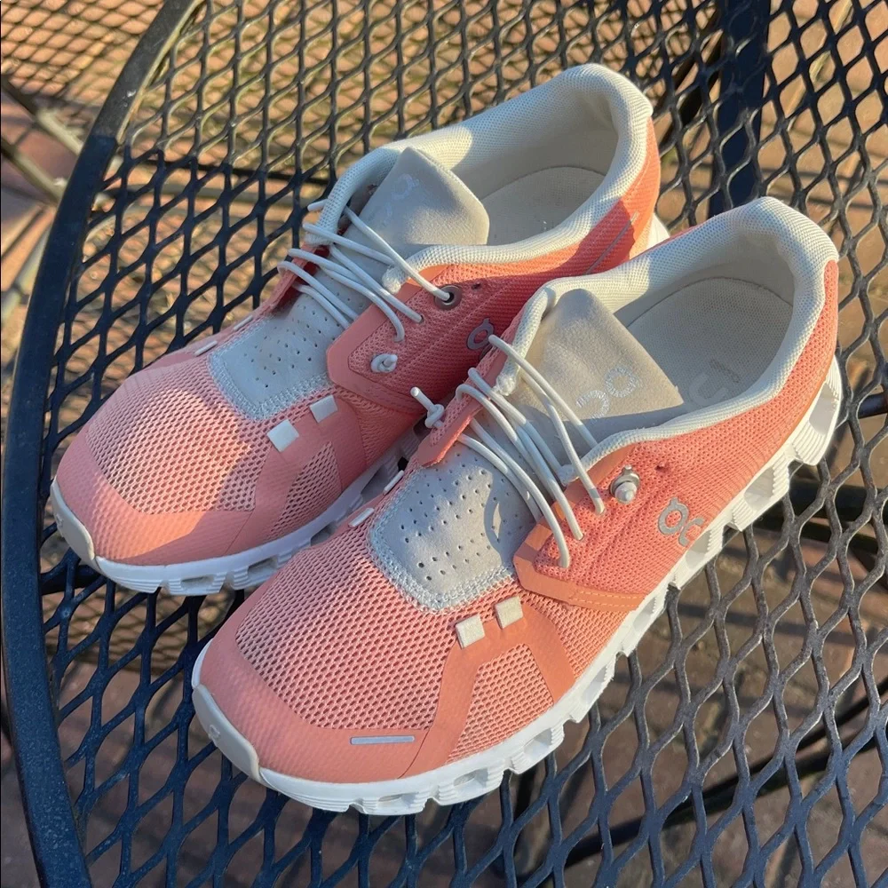On Running On Cloud 5 Sneakers Women's Flamingo/Pearl Size 6.5 - Picture 17 of 17